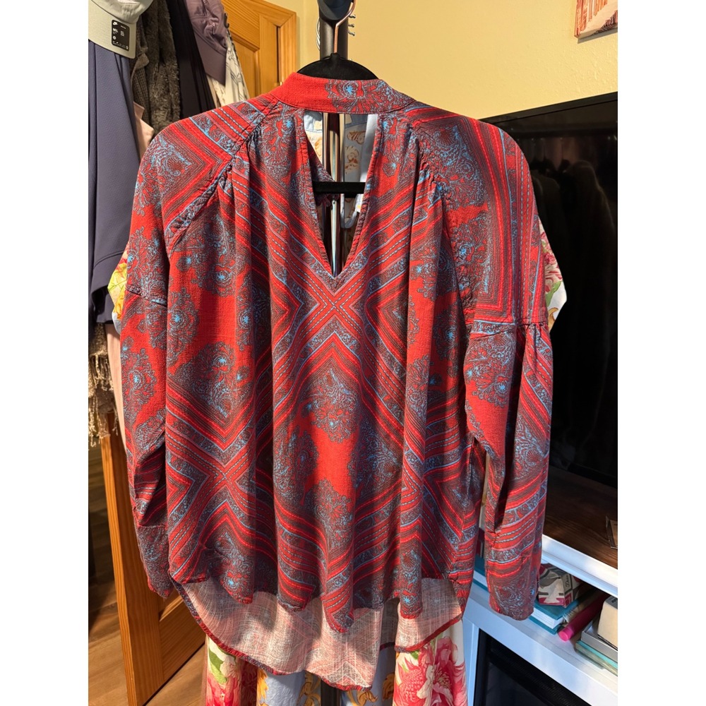 Free People Red Blue Paisley Diamond Print Tunic Blouse Long Sleeve Medium